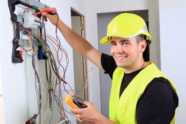 elektricien Hensbroek